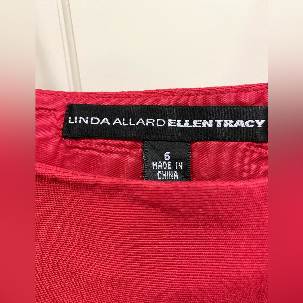 Linda Allard for Ellen Tracy striking red silk tank top - Picture 9 of 15